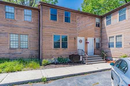 52 Indian Leap St #A Springfield, MA 01151