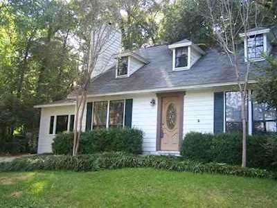 914 Alliegood Court Tallahassee, FL 32303
