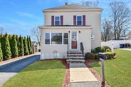 4 Franklin Street Ct Peabody, MA 01960