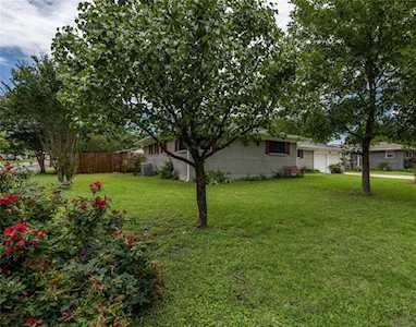 4301 Steven Street North Richland Hills, TX 76180