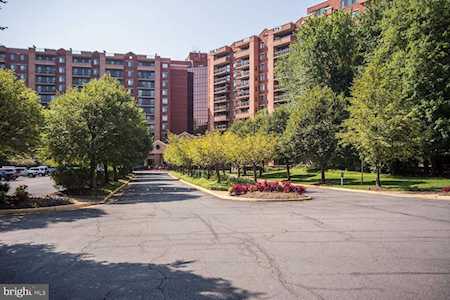 2230 George C Marshall Dr #827 Falls Church, VA 22043
