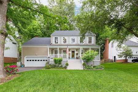 10280 Berkeley Manor Dr Mechanicsville, VA 23116