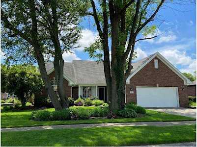 5235 Heritage Lane Greenwood, IN 46142