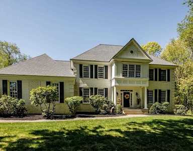 53 Nourse Street Westborough, MA 01581