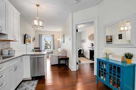 163 Beacon St #9 Boston, MA 02116