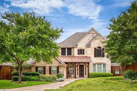 10728 HAVEN CREEK Court Dallas, TX 75238