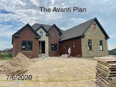 6102 Steeplechase Ct Sellersburg, IN 47172