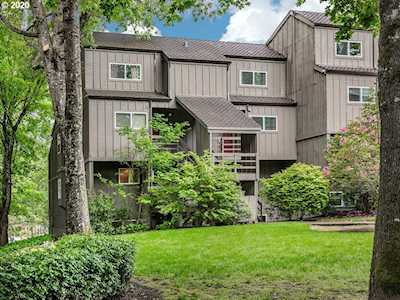 4 Touchstone #70 Lake Oswego, OR 97035