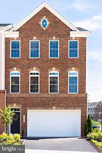 42203 Plainridge Terrace Aldie, VA 20105