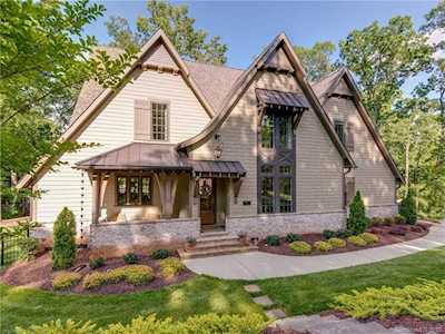 4315 Tangle Dr Charlotte, NC 28211