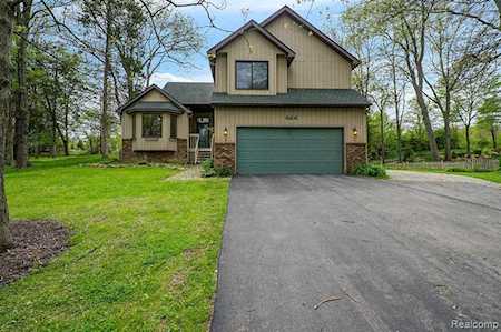 464 Fairwood Rd Pinckney Vlg, MI 48169