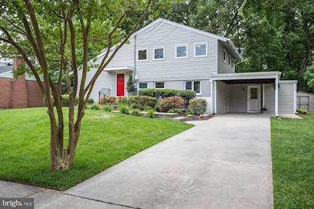 1303 Waynewood Blvd Alexandria, VA 22308