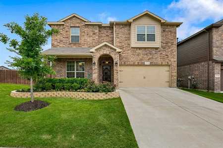 15736 Barton Ridge Drive Fort Worth, TX 76177
