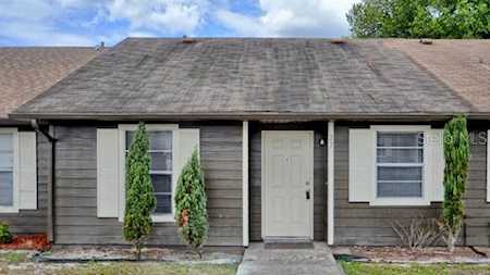 27 Sandalwood Ct Oviedo, FL 32765