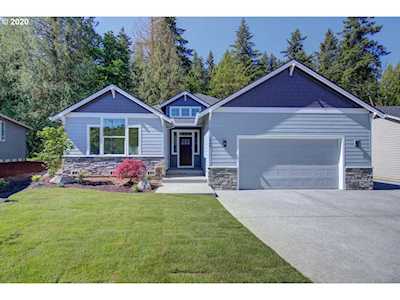 1240 NE Cobbler Ct Estacada, OR 97023