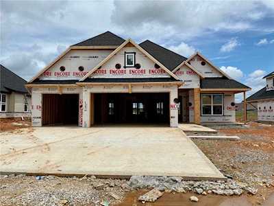 1630 Sugar Maple St Centerton, AR 72719