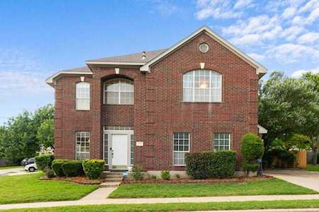 2908 S Phoenix Cv Round Rock, TX 78665