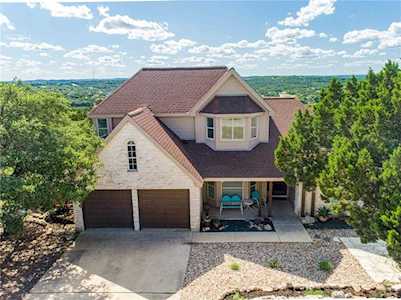 200 Ronay Dr Briarcliff, TX 78669