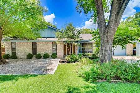 5810 N Hampton Dr Austin, TX 78723