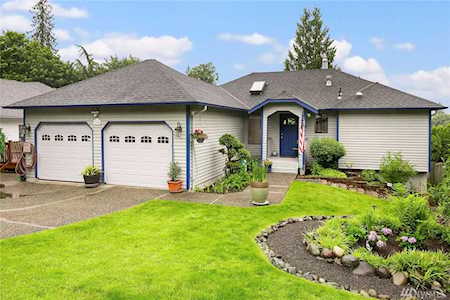 1230 Oakwood Place NW Issaquah, WA 98027