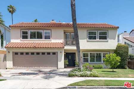 10509 Bloomfield Street Toluca Lake, CA 91602
