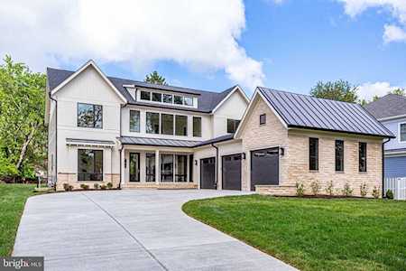 711 Frederick St SW Vienna, VA 22180