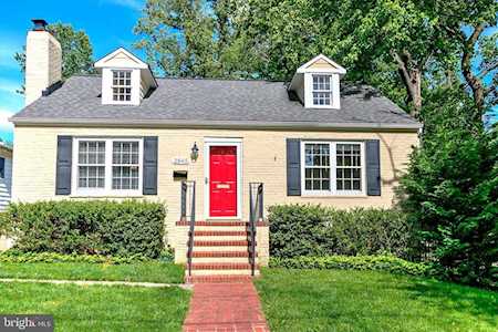 2845 George Mason Rd Falls Church, VA 22042