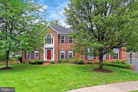 3815 Nalls Rd Alexandria, VA 22309