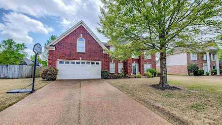 1321 Hunters Mill Trl Collierville, TN 38017