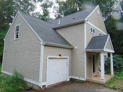 64 Nutmeg Hill Road Hamden, CT 06514