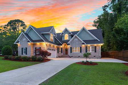 8213 Lantana Lane Wilmington, NC 28411
