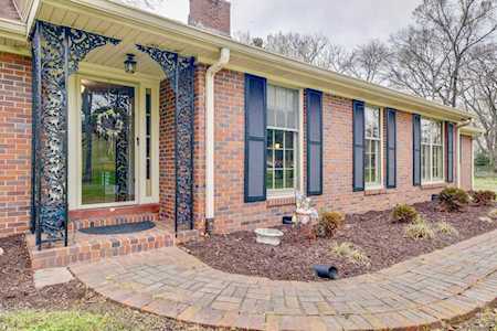 4025 Lealand Ln Nashville, TN 37204