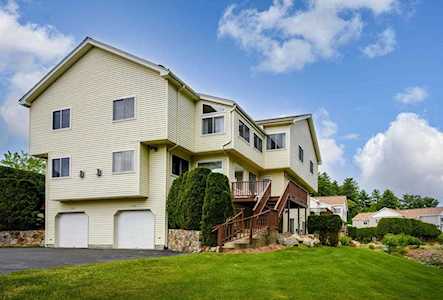 263 Captain Eames Circle #263 Ashland, MA 01721