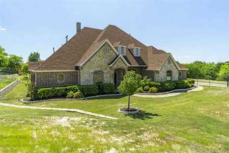 3825 Harbour Creek Court Fort Worth, TX 76179