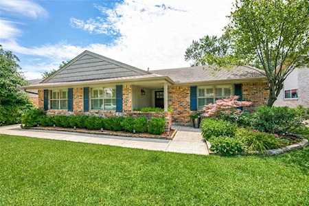 10526 Mapleridge Drive Dallas, TX 75238