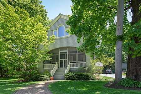 6 Wadman Circle Lexington, MA 02420