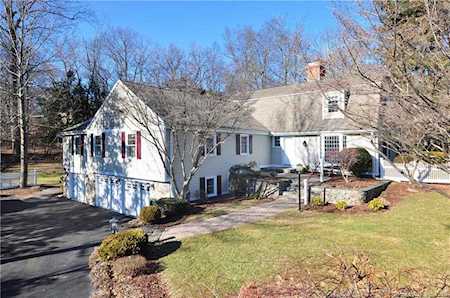 172 Stoner Drive West Hartford, CT 06107
