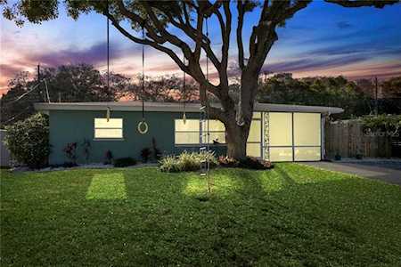 11596 116th St Seminole, FL 33778