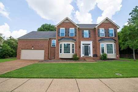 110 Lancelot Ln Franklin, TN 37064