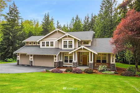 2211 285th Place NE Carnation, WA 98014