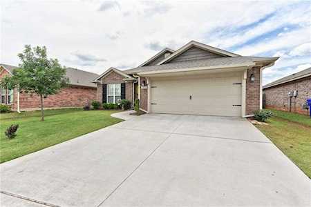 1010 Midland Valley St Norman, OK 73069