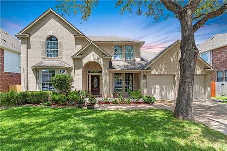 10208 Peekston Dr Austin, TX 78726