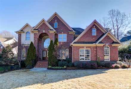 604 Preston Village Way Cary, NC 27519