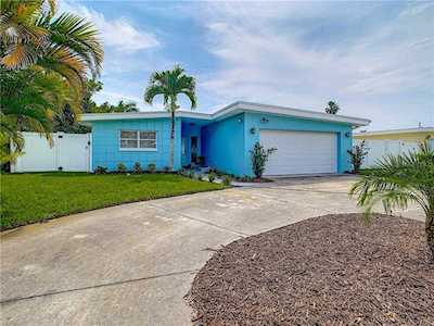 11440 E 6th St Treasure Island, FL 33706