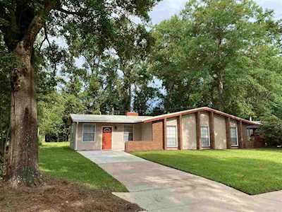 2912 Harwood Street Tallahassee, FL 32301
