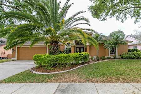 568 Centerwood Dr Tarpon Springs, FL 34688