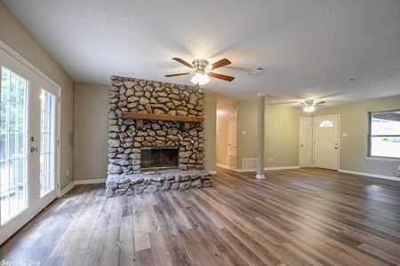 4018 Stillman Loop Bryant, AR 72022
