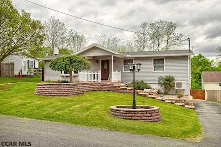 914 Hemlock Street Boalsburg, PA 16827