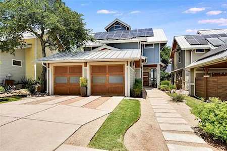 3106 Sacbe Cv Austin, TX 78745