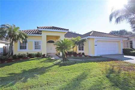 4816 NE Queen Palm TERRACE St Petersburg, FL 33703